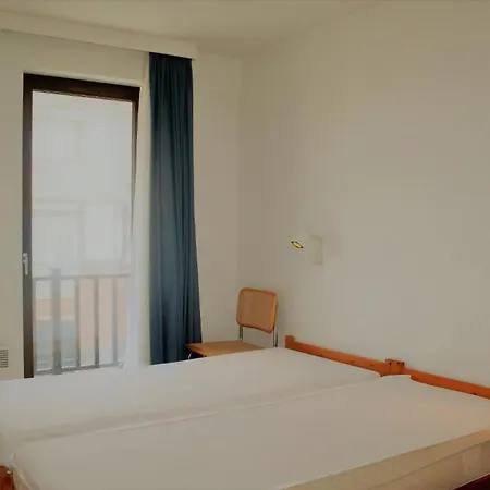 Sunrise C1 Apartment *